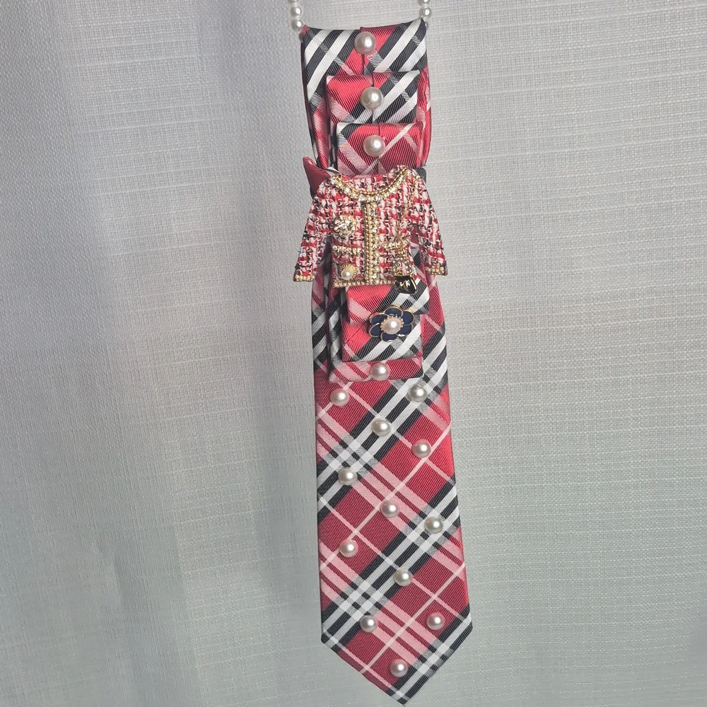 Handcrafted Luxury Fashion Necktie Necklace 📿 (TARTAN GIRL)